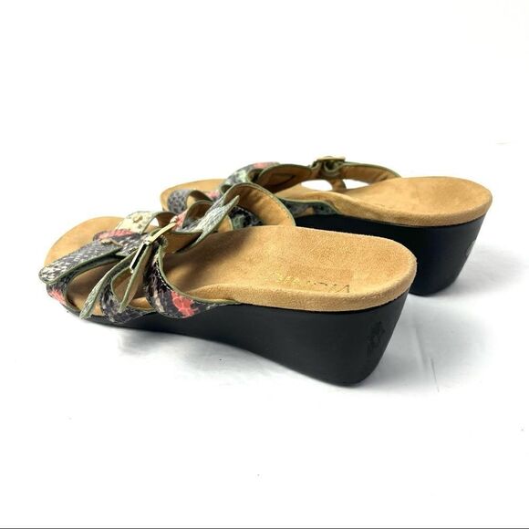 Vionic by Orthaheel Park Radia Snakeprint Print Wedge Sandals Size 8 Wide - Picture 6 of 13